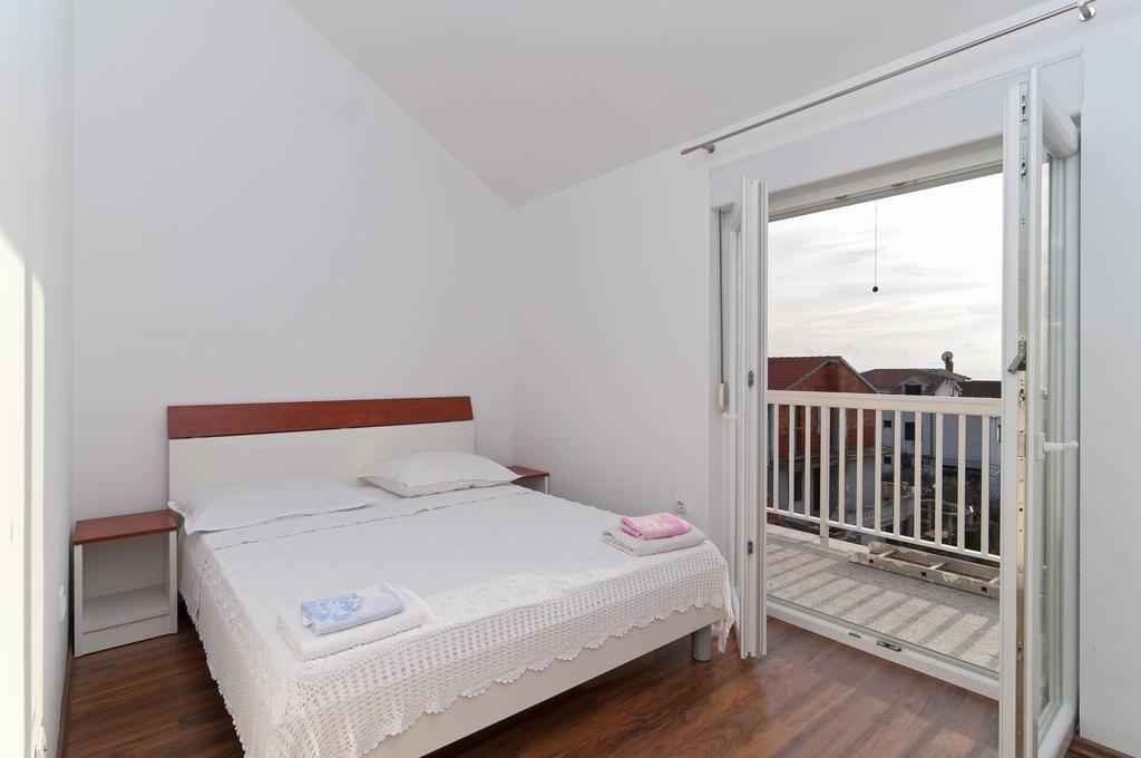 Apartment David โรกอซนิซา ห้อง รูปภาพ